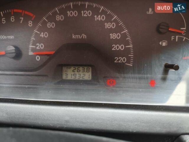 Сірий Міцубісі Lancer, об'ємом двигуна 1.58 л та пробігом 320 тис. км за 3700 $, фото 8 на Automoto.ua