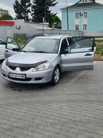 Серый Мицубиси Лансер, объемом двигателя 1.6 л и пробегом 277 тыс. км за 3500 $, фото 10 на Automoto.ua