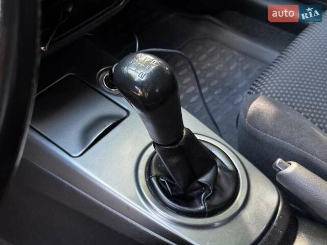 Серый Мицубиси Лансер, объемом двигателя 1.6 л и пробегом 196 тыс. км за 4490 $, фото 18 на Automoto.ua