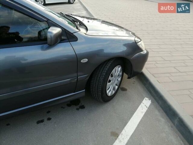 Мицубиси Лансер 2005 в Мукачеве на Automoto.ua Серый Мицубиси Лансер, объемом двигателя 1.6 л и пробегом 416 тыс. км за 4000 $, фото 6 на Automoto.ua