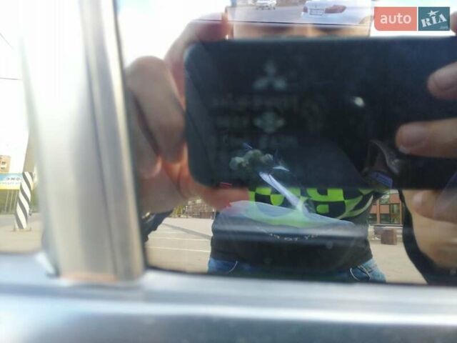 Мицубиси Лансер 2005 в Мукачеве на Automoto.ua Серый Мицубиси Лансер, объемом двигателя 1.6 л и пробегом 416 тыс. км за 4000 $, фото 3 на Automoto.ua