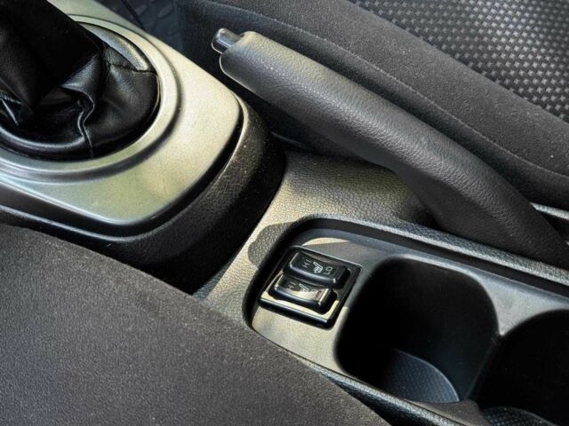 Серый Мицубиси Лансер, объемом двигателя 1.6 л и пробегом 196 тыс. км за 4390 $, фото 17 на Automoto.ua