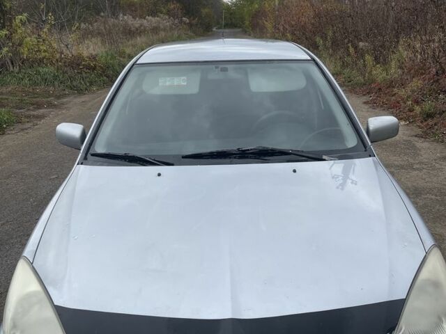 Міцубісі Lancer 2005 у Чернівцях на Automoto.ua Сірий Міцубісі Lancer, об'ємом двигуна 1.6 л та пробігом 319 тис. км за 2450 $, фото 1 на Automoto.ua