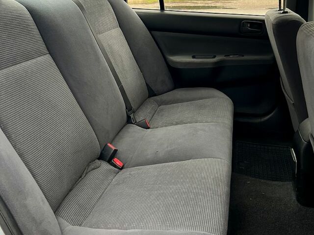 Сірий Міцубісі Lancer, об'ємом двигуна 1.6 л та пробігом 236 тис. км за 3800 $, фото 11 на Automoto.ua