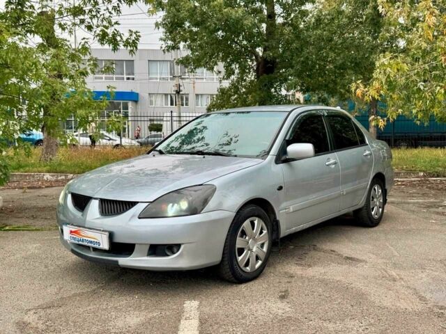 Мицубиси Лансер 2005 в Киеве на Automoto.ua Серый Мицубиси Лансер, объемом двигателя 1.58 л и пробегом 180 тыс. км за 2490 $, фото 2 на Automoto.ua
