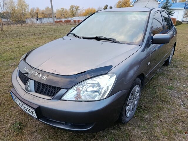 Міцубісі Lancer 2005 у Кам'янське (Дніпродзержинськ) на Automoto.ua Сірий Міцубісі Lancer, об'ємом двигуна 1.6 л та пробігом 220 тис. км за 4100 $, фото 2 на Automoto.ua