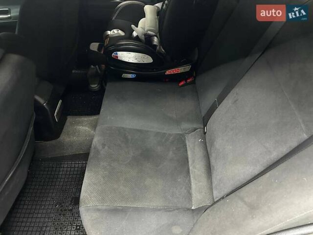 Серый Мицубиси Лансер, объемом двигателя 1.58 л и пробегом 300 тыс. км за 4600 $, фото 13 на Automoto.ua