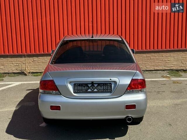 Серый Мицубиси Лансер, объемом двигателя 0 л и пробегом 182 тыс. км за 6500 $, фото 7 на Automoto.ua