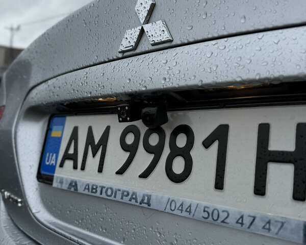 Міцубісі Lancer 2006 у Житомирі на Automoto.ua Сірий Міцубісі Lancer, об'ємом двигуна 1.58 л та пробігом 195 тис. км за 4999 $, фото 11 на Automoto.ua