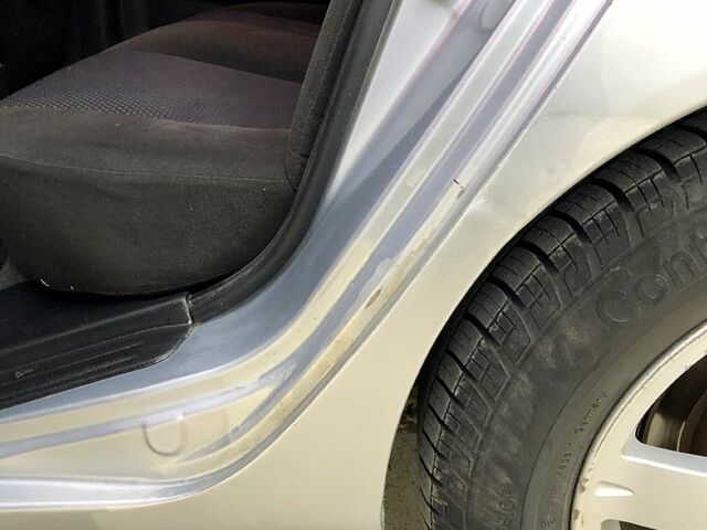 Серый Мицубиси Лансер, объемом двигателя 1.6 л и пробегом 0 тыс. км за 4000 $, фото 3 на Automoto.ua