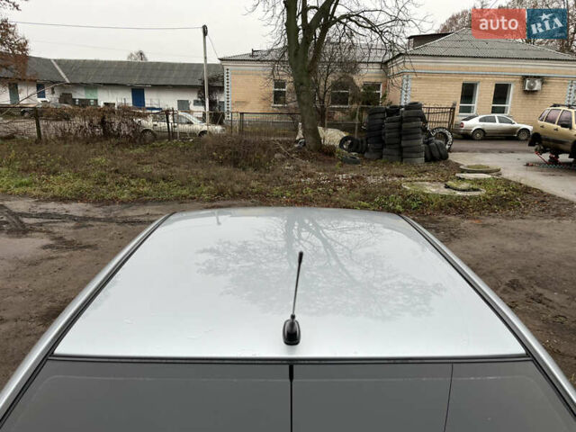 Сірий Міцубісі Lancer, об'ємом двигуна 1.58 л та пробігом 308 тис. км за 3700 $, фото 9 на Automoto.ua