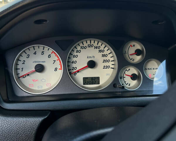 Сірий Міцубісі Lancer, об'ємом двигуна 1.6 л та пробігом 223 тис. км за 4500 $, фото 8 на Automoto.ua