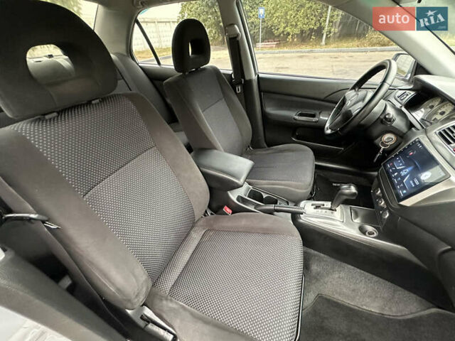 Серый Мицубиси Лансер, объемом двигателя 1.58 л и пробегом 183 тыс. км за 4800 $, фото 24 на Automoto.ua