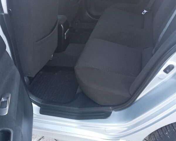 Мицубиси Лансер 2006 в Каменское - Днепродзержинск на Automoto.ua Серый Мицубиси Лансер, объемом двигателя 1.58 л и пробегом 238 тыс. км за 5400 $, фото 15 на Automoto.ua