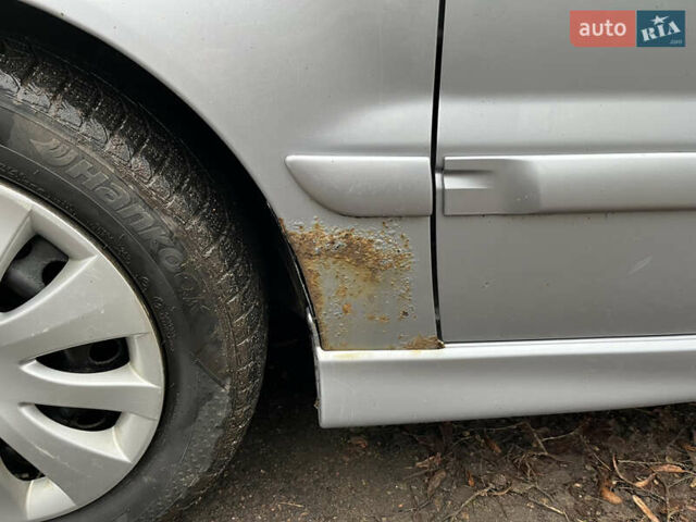 Сірий Міцубісі Lancer, об'ємом двигуна 1.58 л та пробігом 308 тис. км за 3700 $, фото 15 на Automoto.ua