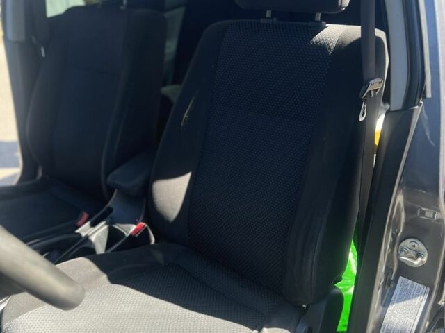 Серый Мицубиси Лансер, объемом двигателя 1.6 л и пробегом 284 тыс. км за 3500 $, фото 5 на Automoto.ua