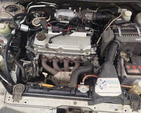 Сірий Міцубісі Lancer, об'ємом двигуна 2 л та пробігом 330 тис. км за 3450 $, фото 5 на Automoto.ua