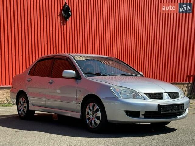 Серый Мицубиси Лансер, объемом двигателя 0 л и пробегом 182 тыс. км за 6500 $, фото 4 на Automoto.ua