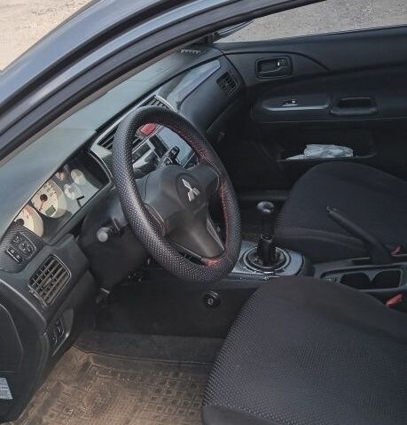 Сірий Міцубісі Lancer, об'ємом двигуна 0 л та пробігом 273 тис. км за 4800 $, фото 4 на Automoto.ua