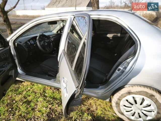 Серый Мицубиси Лансер, объемом двигателя 1.6 л и пробегом 234 тыс. км за 4300 $, фото 4 на Automoto.ua