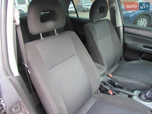 Серый Мицубиси Лансер, объемом двигателя 1.58 л и пробегом 300 тыс. км за 3600 $, фото 17 на Automoto.ua