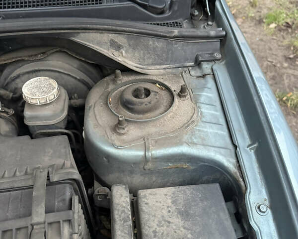 Сірий Міцубісі Lancer, об'ємом двигуна 1.6 л та пробігом 240 тис. км за 3000 $, фото 21 на Automoto.ua