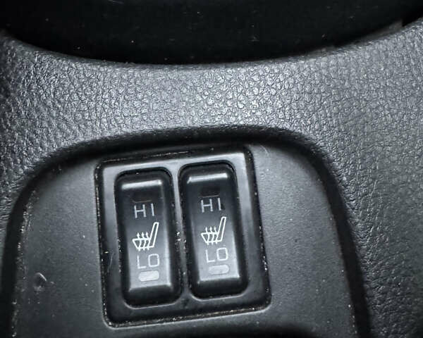 Сірий Міцубісі Lancer, об'ємом двигуна 1.6 л та пробігом 240 тис. км за 3000 $, фото 19 на Automoto.ua