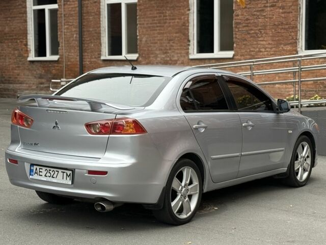 Сірий Міцубісі Lancer, об'ємом двигуна 2 л та пробігом 220 тис. км за 6400 $, фото 6 на Automoto.ua