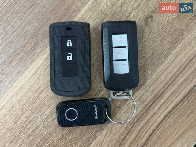 Серый Мицубиси Лансер, объемом двигателя 2 л и пробегом 170 тыс. км за 7200 $, фото 13 на Automoto.ua