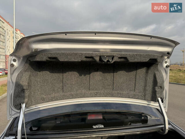 Серый Мицубиси Лансер, объемом двигателя 1.3 л и пробегом 160 тыс. км за 5555 $, фото 85 на Automoto.ua