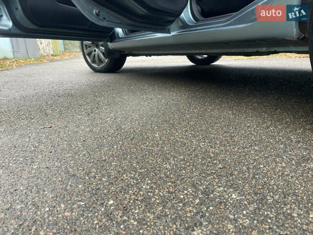 Серый Мицубиси Лансер, объемом двигателя 1.58 л и пробегом 205 тыс. км за 4750 $, фото 10 на Automoto.ua