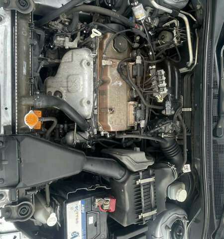 Серый Мицубиси Лансер, объемом двигателя 2 л и пробегом 230 тыс. км за 4000 $, фото 8 на Automoto.ua