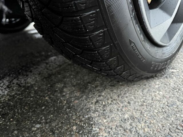 Серый Мицубиси Лансер, объемом двигателя 1.6 л и пробегом 350 тыс. км за 2850 $, фото 9 на Automoto.ua