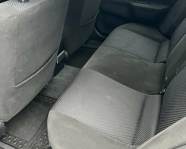 Сірий Міцубісі Lancer, об'ємом двигуна 1.58 л та пробігом 176 тис. км за 4700 $, фото 10 на Automoto.ua