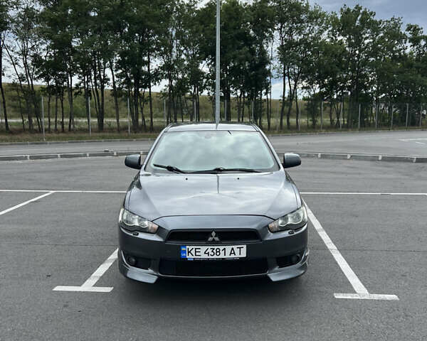 Сірий Міцубісі Lancer, об'ємом двигуна 2 л та пробігом 300 тис. км за 6299 $, фото 2 на Automoto.ua