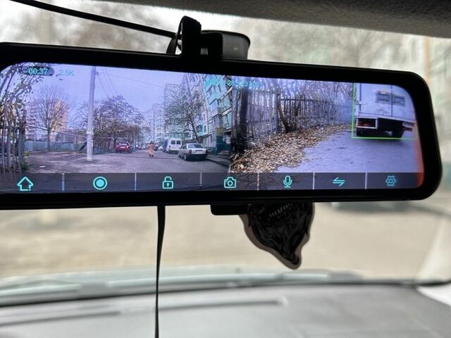 Серый Мицубиси Лансер, объемом двигателя 1.6 л и пробегом 238 тыс. км за 4300 $, фото 18 на Automoto.ua