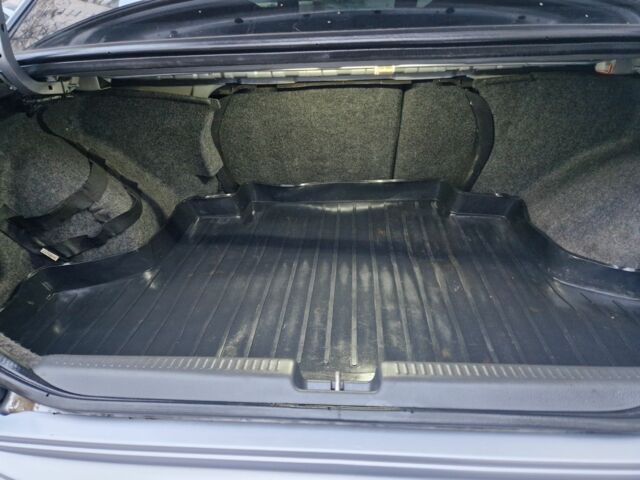 Серый Мицубиси Лансер, объемом двигателя 2 л и пробегом 231 тыс. км за 4500 $, фото 10 на Automoto.ua