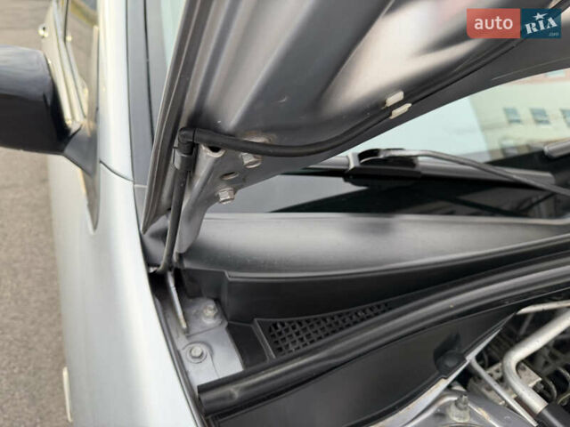 Серый Мицубиси Лансер, объемом двигателя 1.3 л и пробегом 160 тыс. км за 5555 $, фото 79 на Automoto.ua