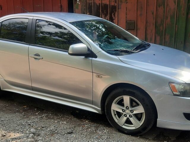 Мицубиси Лансер 2007 в Запорожье на Automoto.ua Серый Мицубиси Лансер, объемом двигателя 2 л и пробегом 202 тыс. км за 7100 $, фото 1 на Automoto.ua