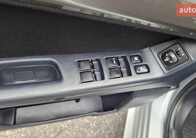 Серый Мицубиси Лансер, объемом двигателя 2 л и пробегом 213 тыс. км за 6550 $, фото 11 на Automoto.ua