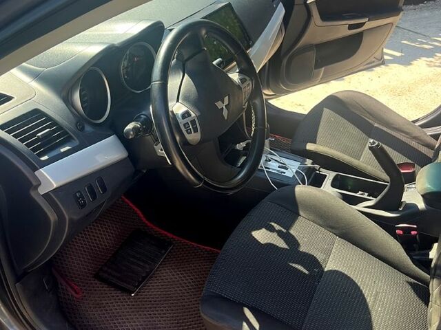 Сірий Міцубісі Lancer, об'ємом двигуна 2 л та пробігом 0 тис. км за 7200 $, фото 3 на Automoto.ua