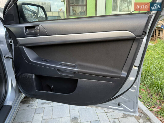 Міцубісі Lancer 2007 у Житомирі на Automoto.ua Сірий Міцубісі Lancer, об'ємом двигуна 1.5 л та пробігом 195 тис. км за 5700 $, фото 43 на Automoto.ua