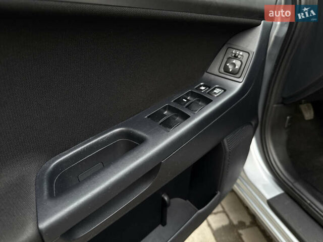 Міцубісі Lancer 2007 у Житомирі на Automoto.ua Сірий Міцубісі Lancer, об'ємом двигуна 1.5 л та пробігом 195 тис. км за 5700 $, фото 33 на Automoto.ua