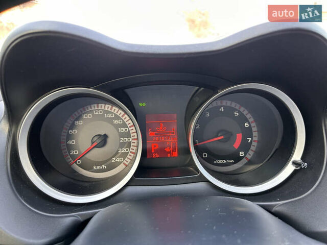 Сірий Міцубісі Lancer, об'ємом двигуна 1.5 л та пробігом 261 тис. км за 6200 $, фото 15 на Automoto.ua