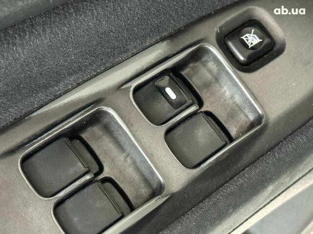 Серый Мицубиси Лансер, объемом двигателя 1.6 л и пробегом 174 тыс. км за 5990 $, фото 15 на Automoto.ua