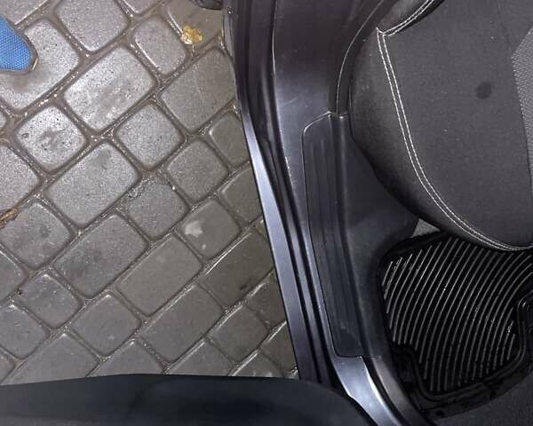 Сірий Міцубісі Lancer, об'ємом двигуна 1.6 л та пробігом 330 тис. км за 3500 $, фото 34 на Automoto.ua