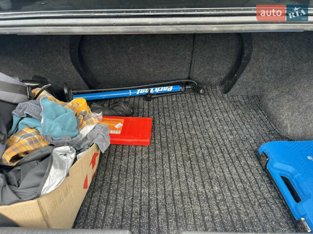 Серый Мицубиси Лансер, объемом двигателя 1.58 л и пробегом 232 тыс. км за 4900 $, фото 27 на Automoto.ua