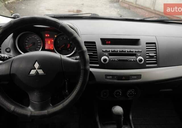 Сірий Міцубісі Lancer, об'ємом двигуна 1.5 л та пробігом 172 тис. км за 5100 $, фото 7 на Automoto.ua
