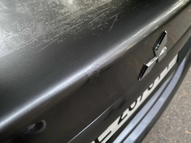 Серый Мицубиси Лансер, объемом двигателя 1.6 л и пробегом 250 тыс. км за 3999 $, фото 16 на Automoto.ua