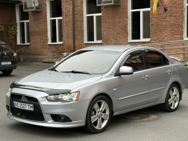 Сірий Міцубісі Lancer, об'ємом двигуна 2 л та пробігом 220 тис. км за 6400 $, фото 1 на Automoto.ua